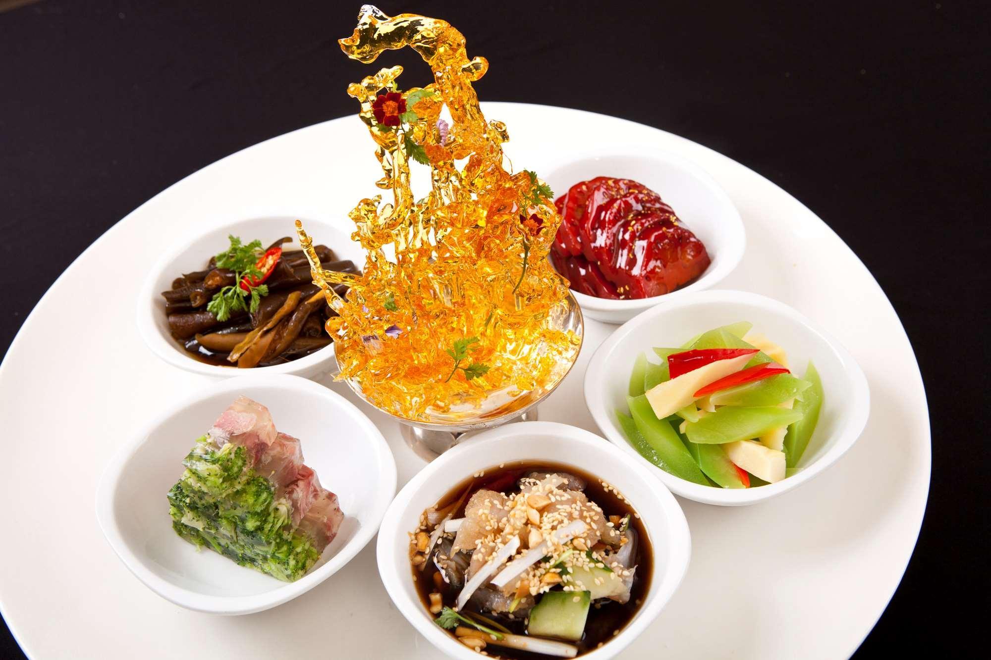 Hotel Grand Hyatt - Free Shuttle Between And Exhibition Center During Fair 5*