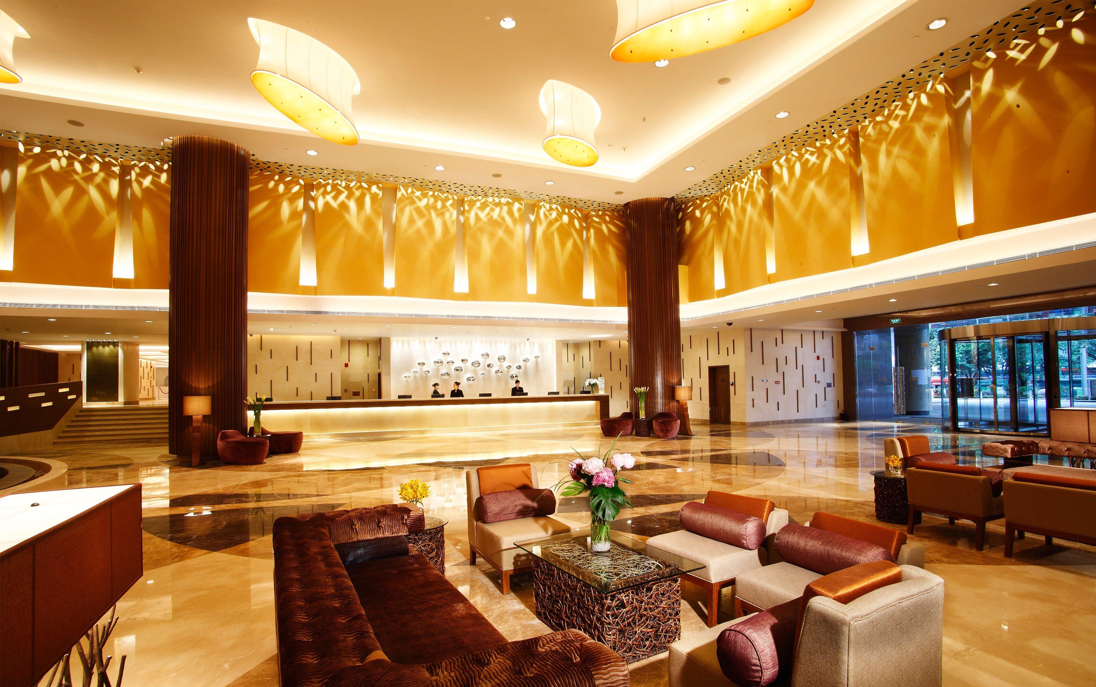 Hotel Crowne Plaza Centre By Ihg - Free Shuttle Between And Exhibition Center During Fair & Exhibitor Registration Counter