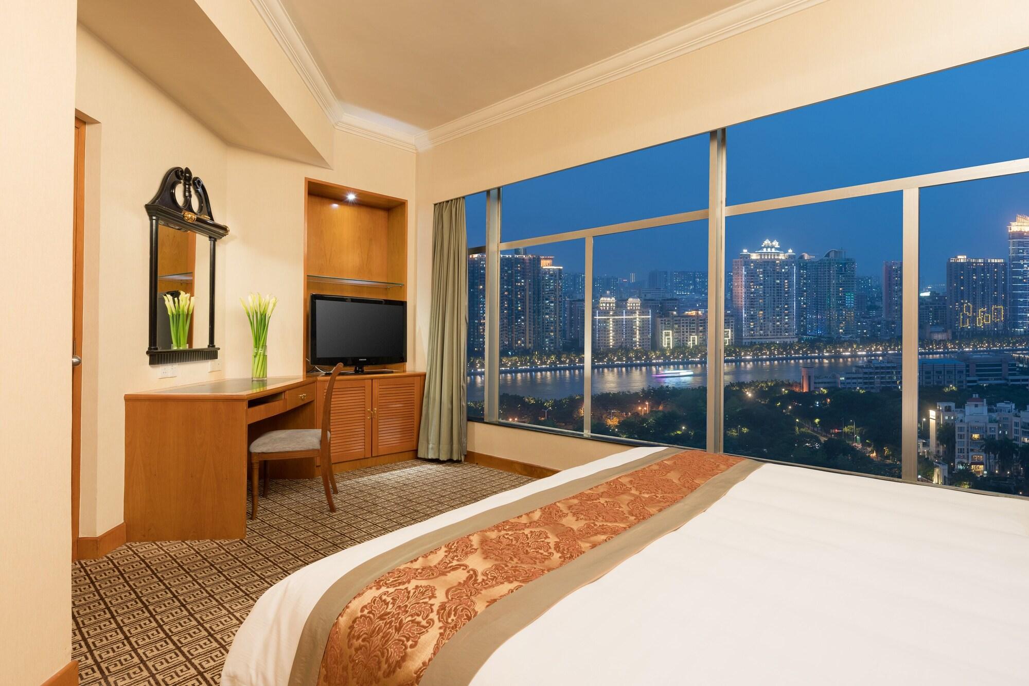 Hotel Ramada By Wyndham Pearl Guangzhou-canton Fair Free Shuttle Bus