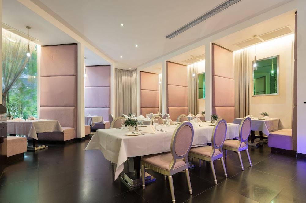 Ramada By Wyndham Pearl Guangzhou-canton Fair Free Shuttle Bus