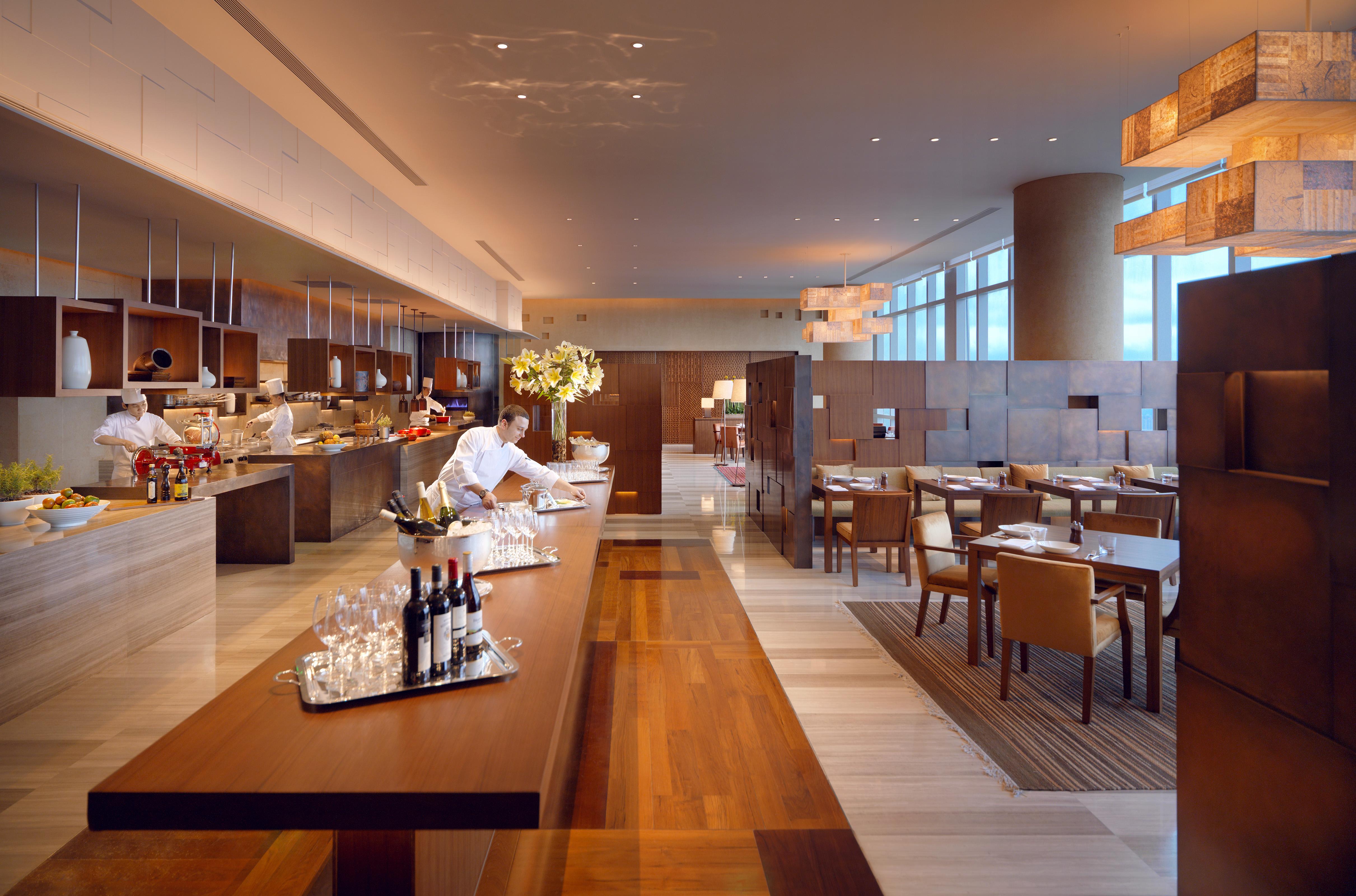 Park Hyatt - Free Shuttle Bus To Fair Complex & Overseas Buyer Registration Services During 14th Apr To 4th Hotel 5*