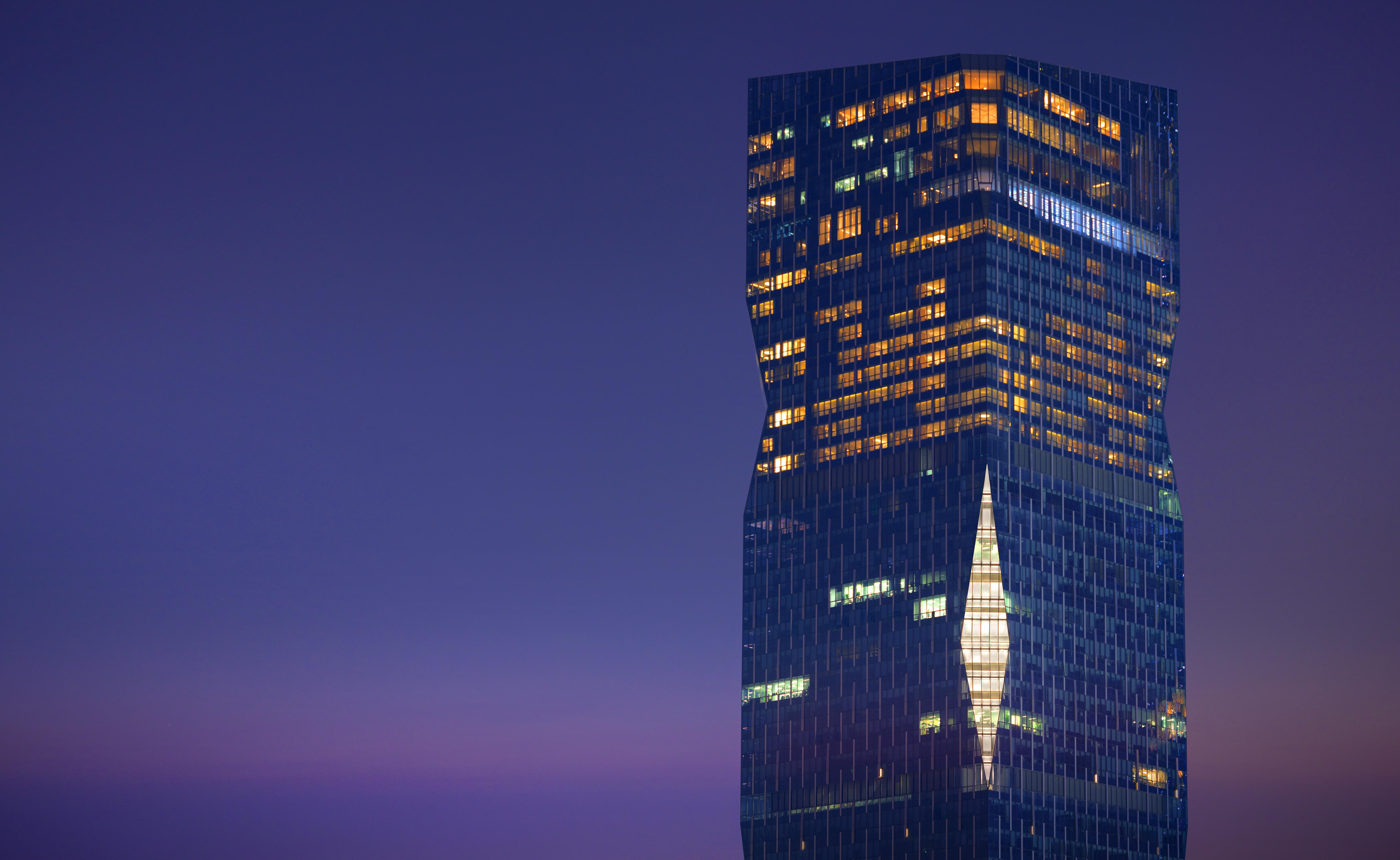 Park Hyatt - Free Shuttle Bus To Fair Complex & Overseas Buyer Registration Services During 14th Apr To 4th