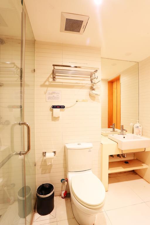 F&H Chain Hotel
