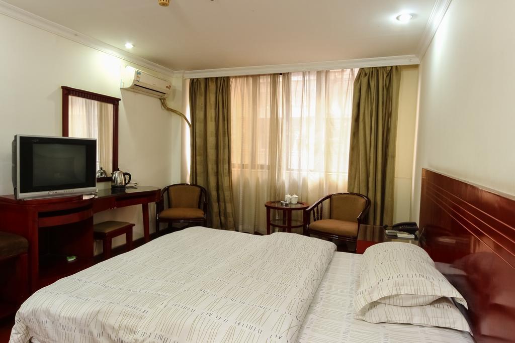 Hotel Yecheng 3*