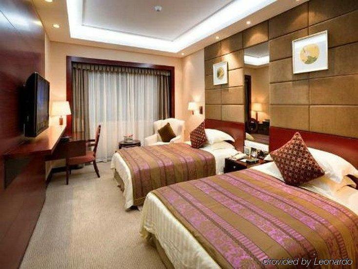 Yanling 4*