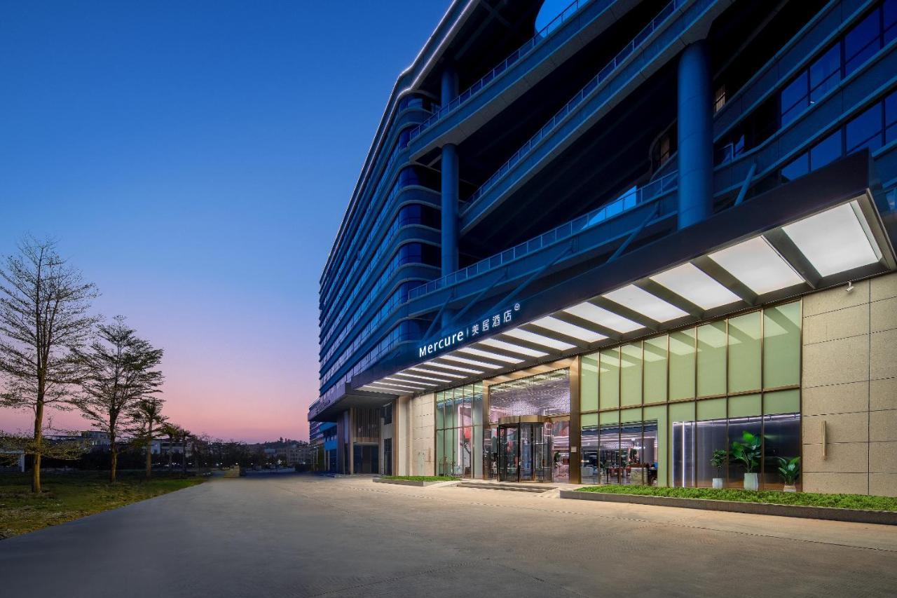 Mercure Baiyun International Airport - Airport Free Shuttle Bus 4*
