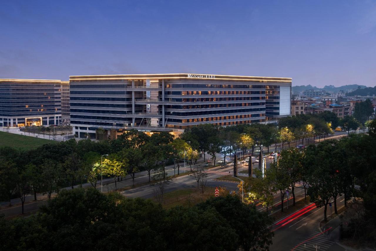 Mercure Baiyun International Airport - Airport Free Shuttle Bus 4* Guangzhou