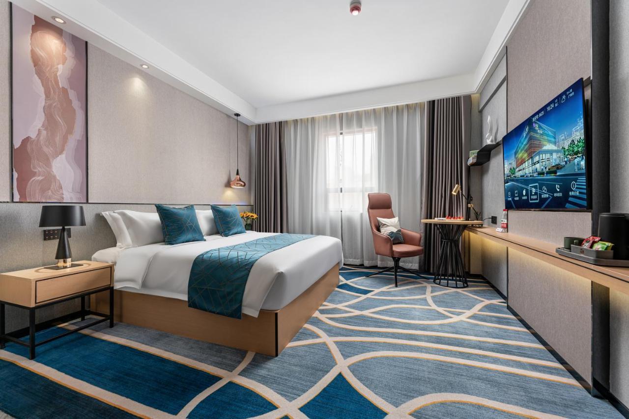 Hotel Jinshi 4*