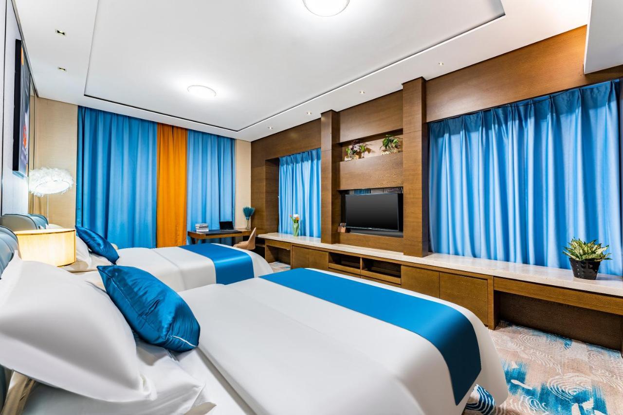 Qingman Zhujiang New Town East Railway Station Branch Aparthotel
