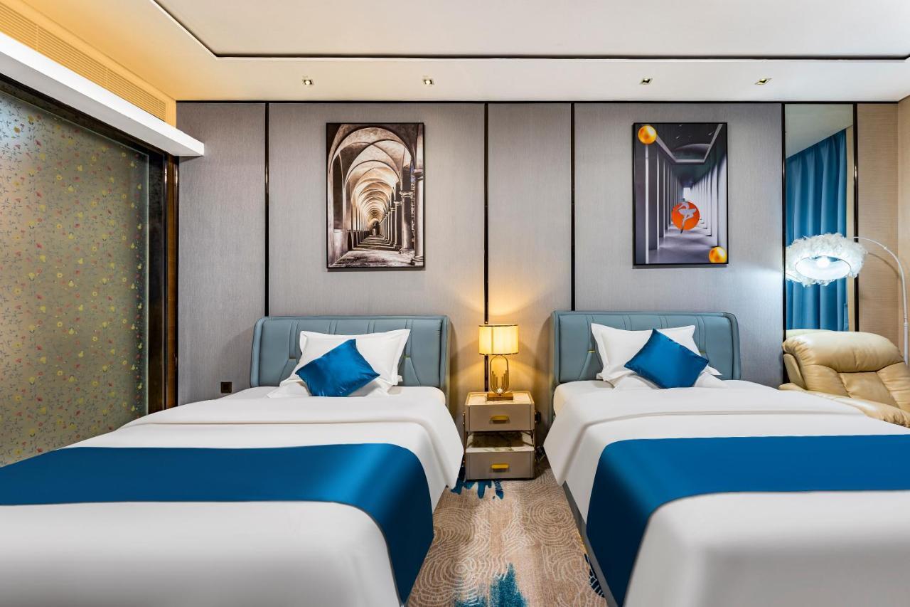 Aparthotel Qingman Zhujiang New Town East Railway Station Branch 3*