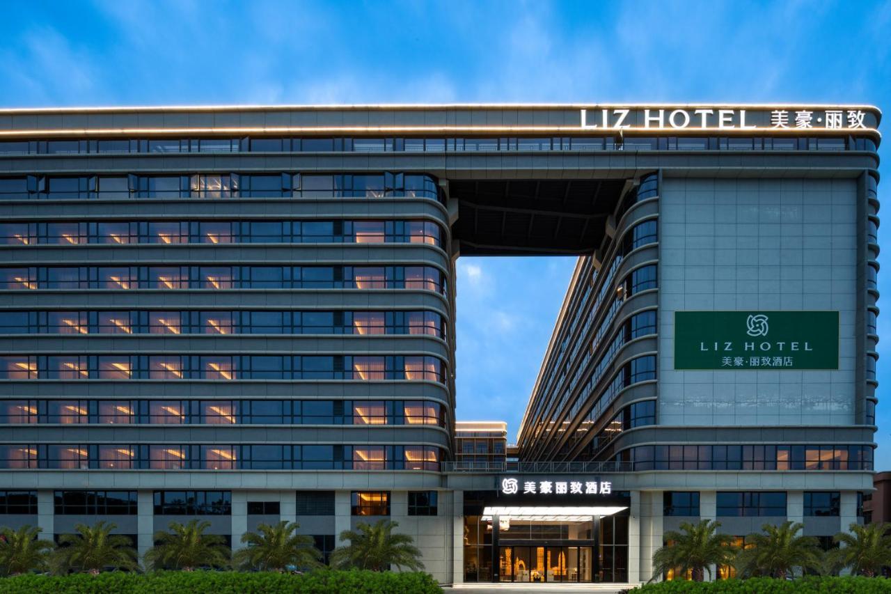 Baiyun Airport Mehood Liz Free Shuttle Bus To The 137th Fair Complex & Official Registration Agency 4* Guangzhou