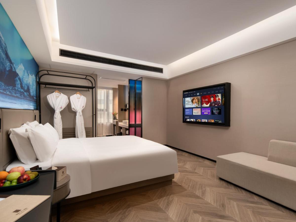 Hotel Echarm International Hotel Zhujiang New Town Wuyangcun Metro Station - Free Deliver Service To Canton Fair Complex Once A Day During Canton Fair Period Guangzhou