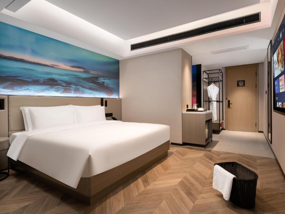 Echarm International Hotel Zhujiang New Town Wuyangcun Metro Station - Free Deliver Service To Canton Fair Complex Once A Day During Canton Fair Period Guangzhou