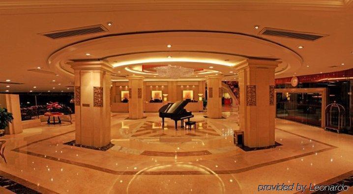 De Sense Guangdong Hotel 4*