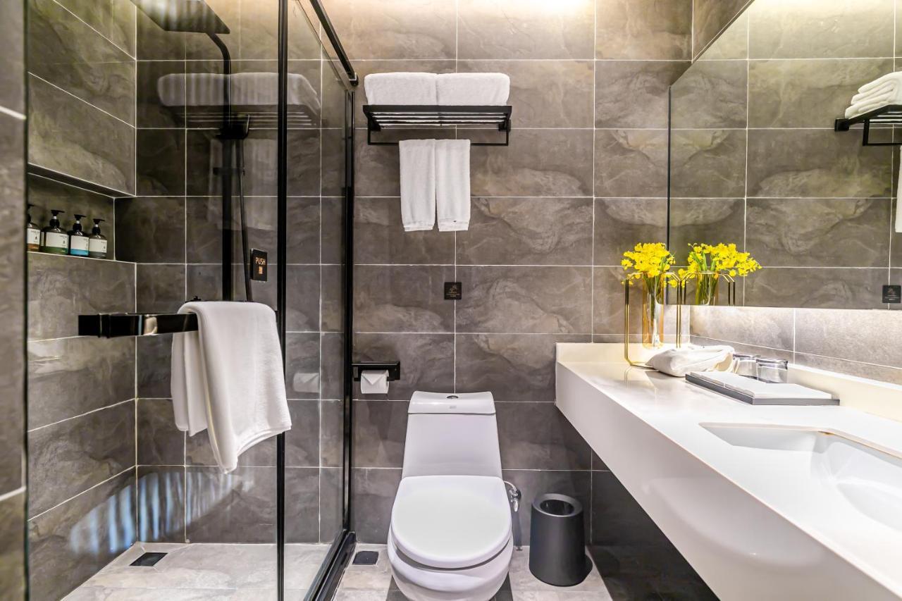 Hotel Empathy - East Railway Station Tianhe Sports Center