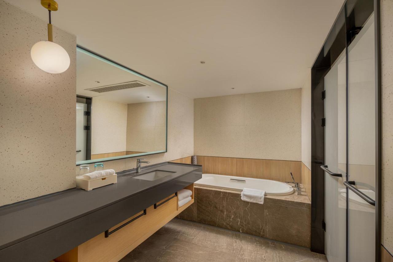Hotel Hilton Garden Airport Aerotropolis - Free Shuttle To Airport 4*
