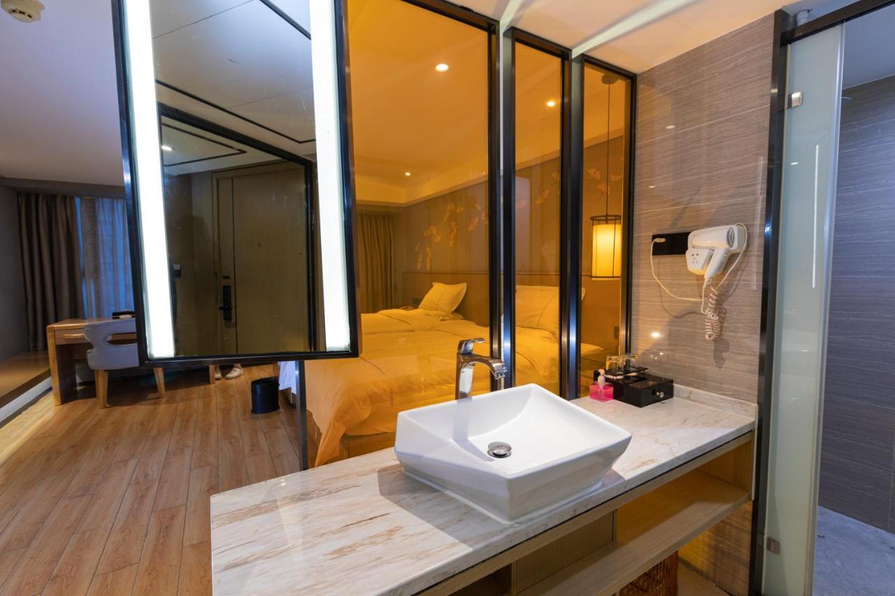 Orange Tree International Zhujiang New Town: Fair Shuttle 3*