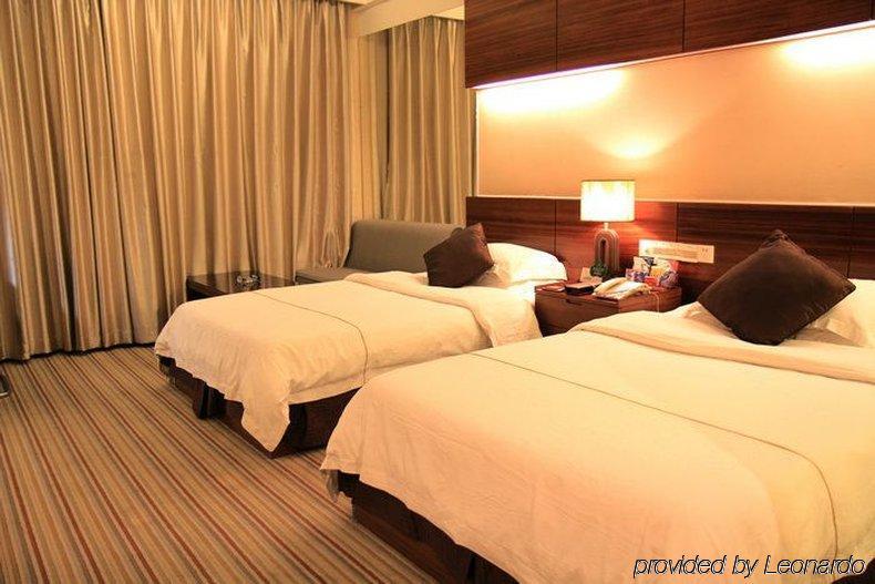 Calvin Hotel 4*