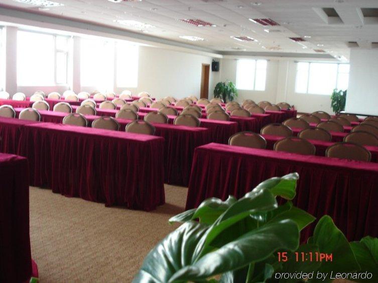 Hotel Joyful Sea 3*