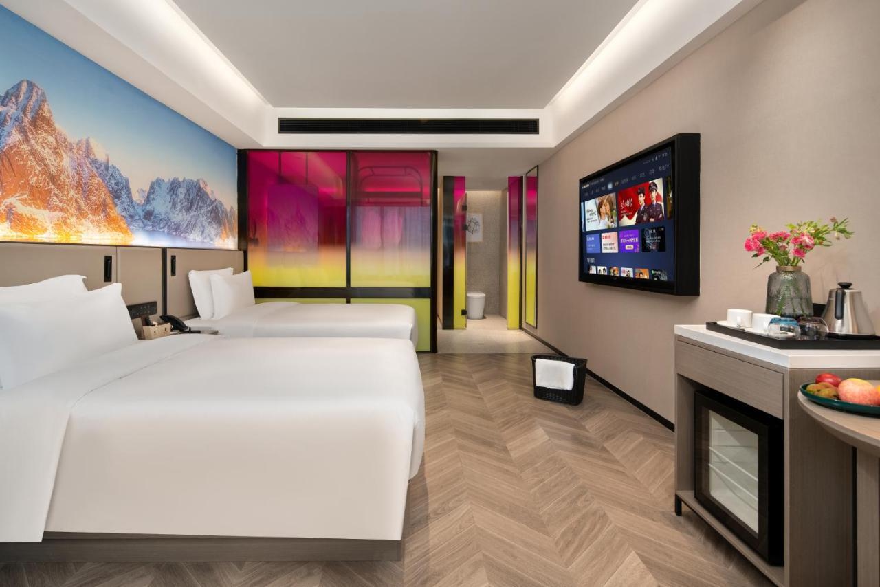 Hotel Echarm International Hotel Zhujiang New Town Wuyangcun Metro Station - Free Deliver Service To Canton Fair Complex Once A Day During Canton Fair Period