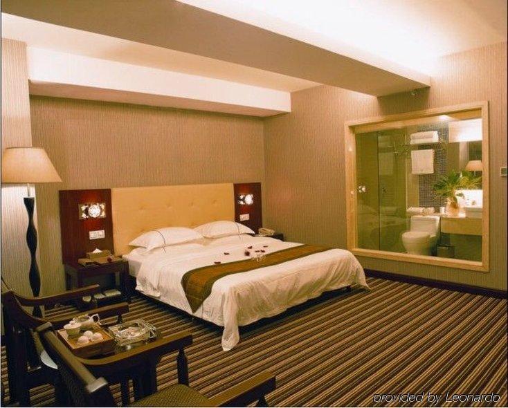 Guangzhou Spring Time Hotel Zhujiang New Town Branch Hotel 4*
