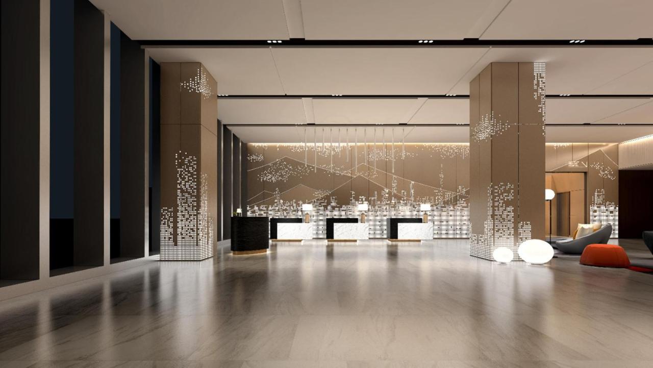 Novotel Baiyun Airport - Fair Free Shuttle Bus & Official Registration Agency Hotel