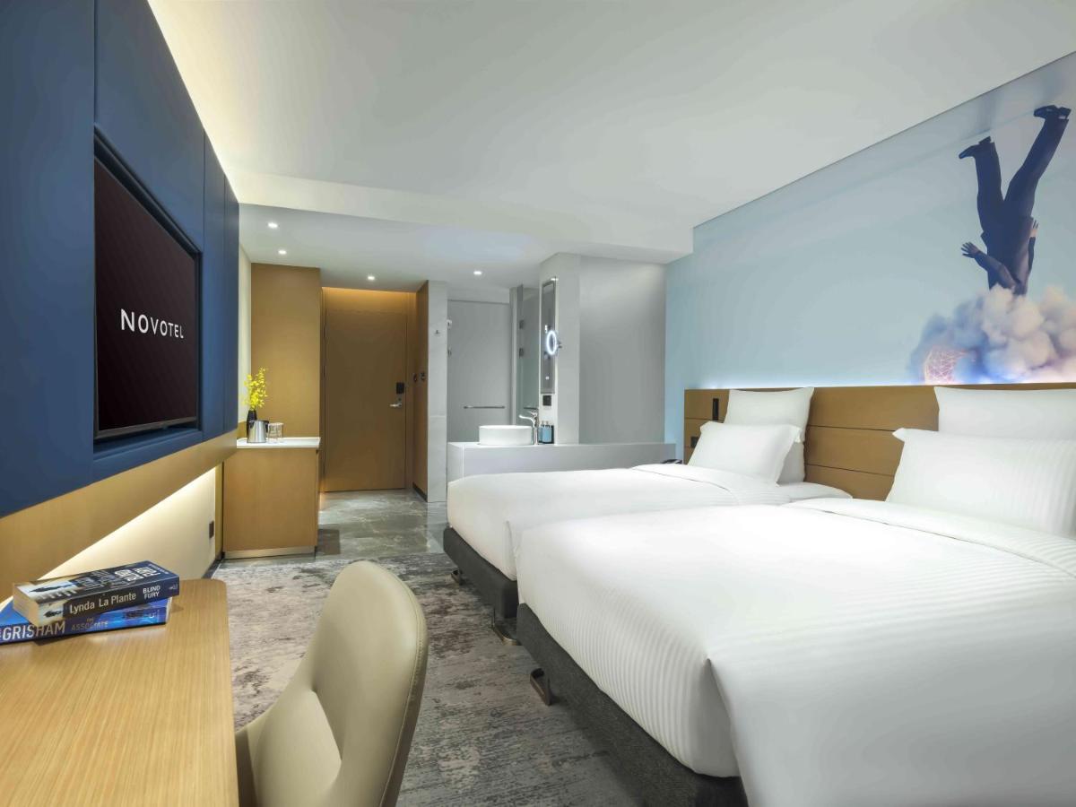 Novotel Baiyun Airport - Fair Free Shuttle Bus & Official Registration Agency 4* Guangzhou