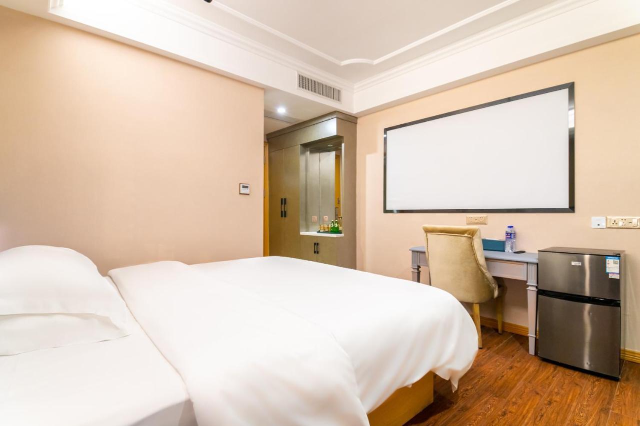 Hotel Puzzle - Zhongshan 8th Road Chenjiaci Subway Station Branch 2*
