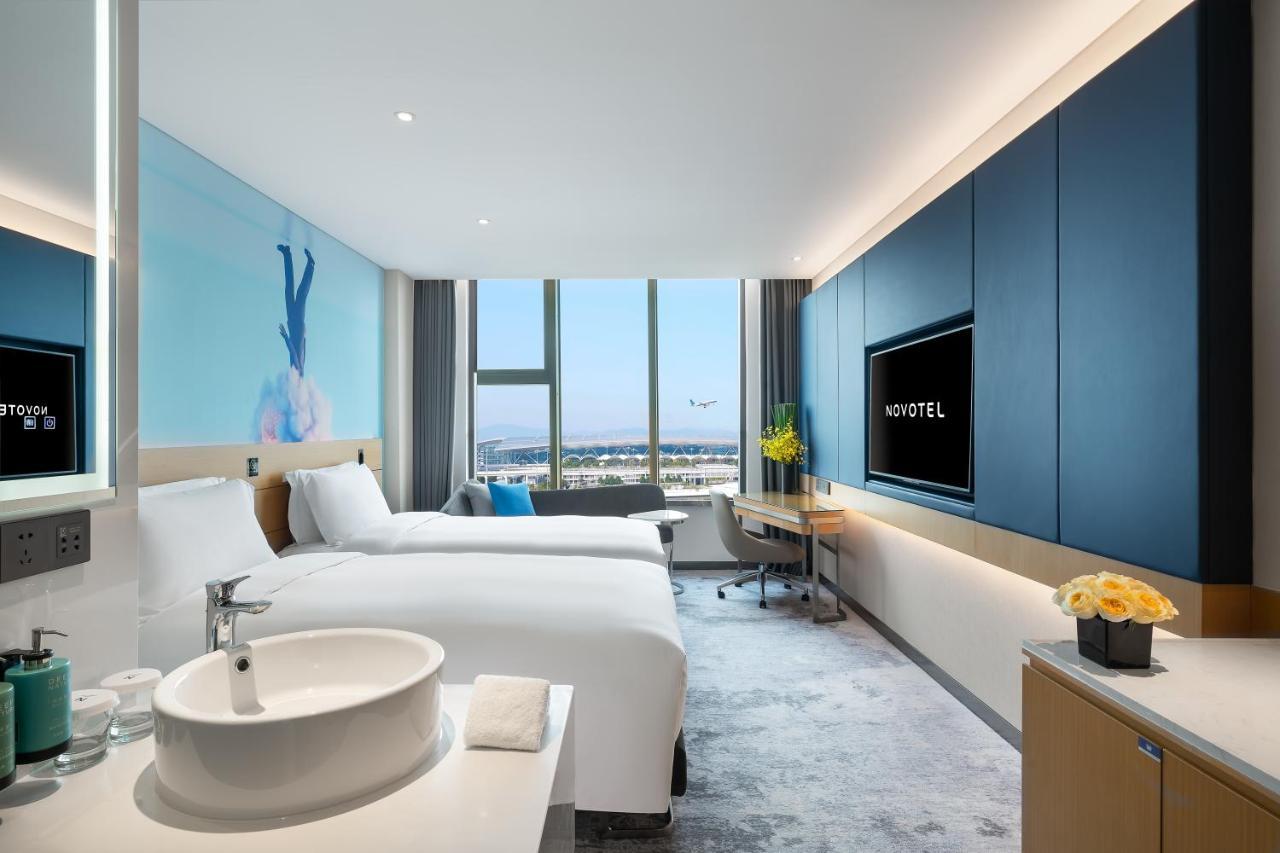 Novotel Baiyun Airport - Fair Free Shuttle Bus & Official Registration Agency Guangzhou