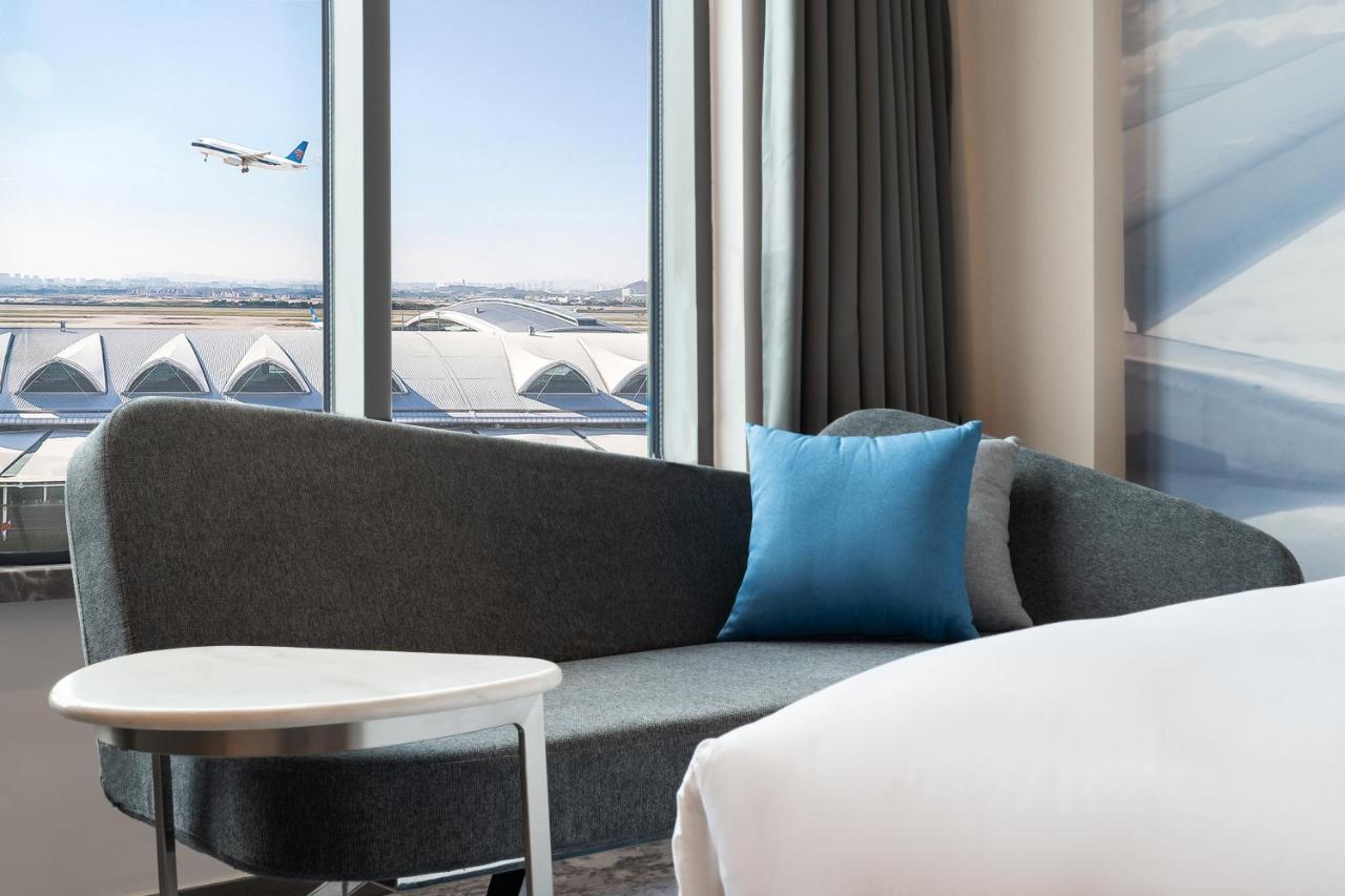 Novotel Baiyun Airport - Fair Free Shuttle Bus & Official Registration Agency Guangzhou