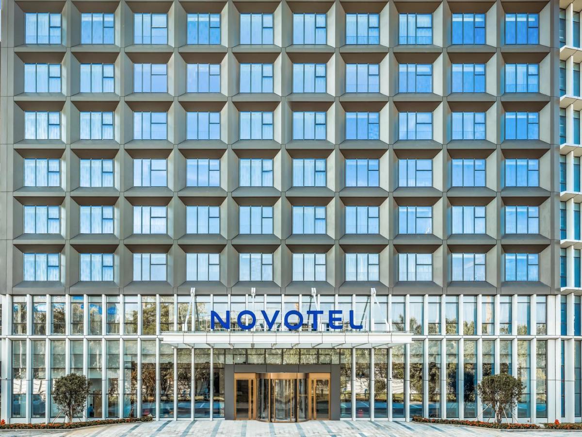 Hotel Novotel Baiyun Airport - Fair Free Shuttle Bus & Official Registration Agency 4*