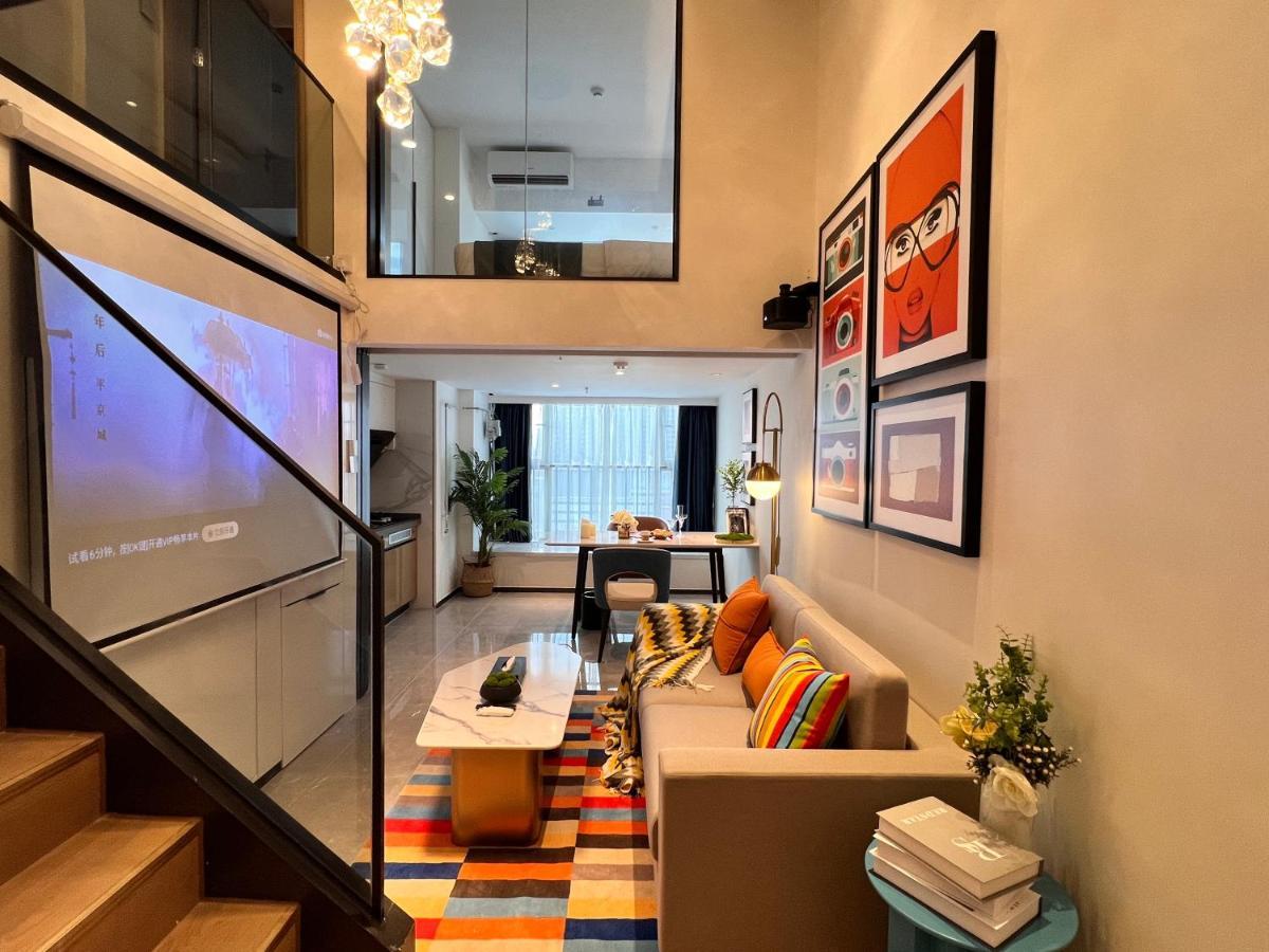Livetour Haizhu Yijing Road Metro Hotel 3*