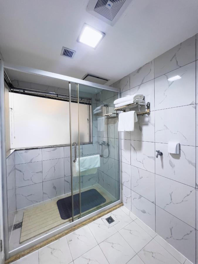 Hotel Zhicheng Leader Tour International Apartment-the Legend Building-free Shuttle Bus For Fair-1mins To Line5 Stn