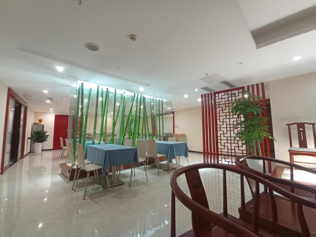 Zhicheng Leader Tour International Apartment-the Legend Building-free Shuttle Bus For Fair-1mins To Line5 Stn 2* Guangzhou