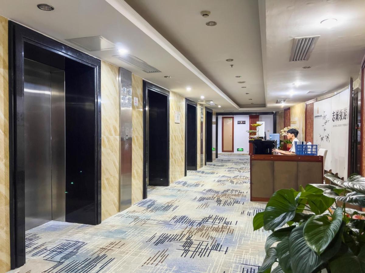 Zhicheng Leader Tour International Apartment-the Legend Building-free Shuttle Bus For Fair-1mins To Line5 Stn Hotel Guangzhou