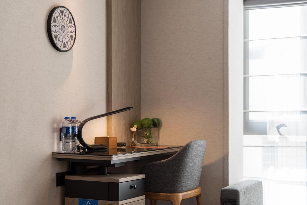 Paco Tower Pazhou-free Shuttle Bus For Fair Hotel 4*