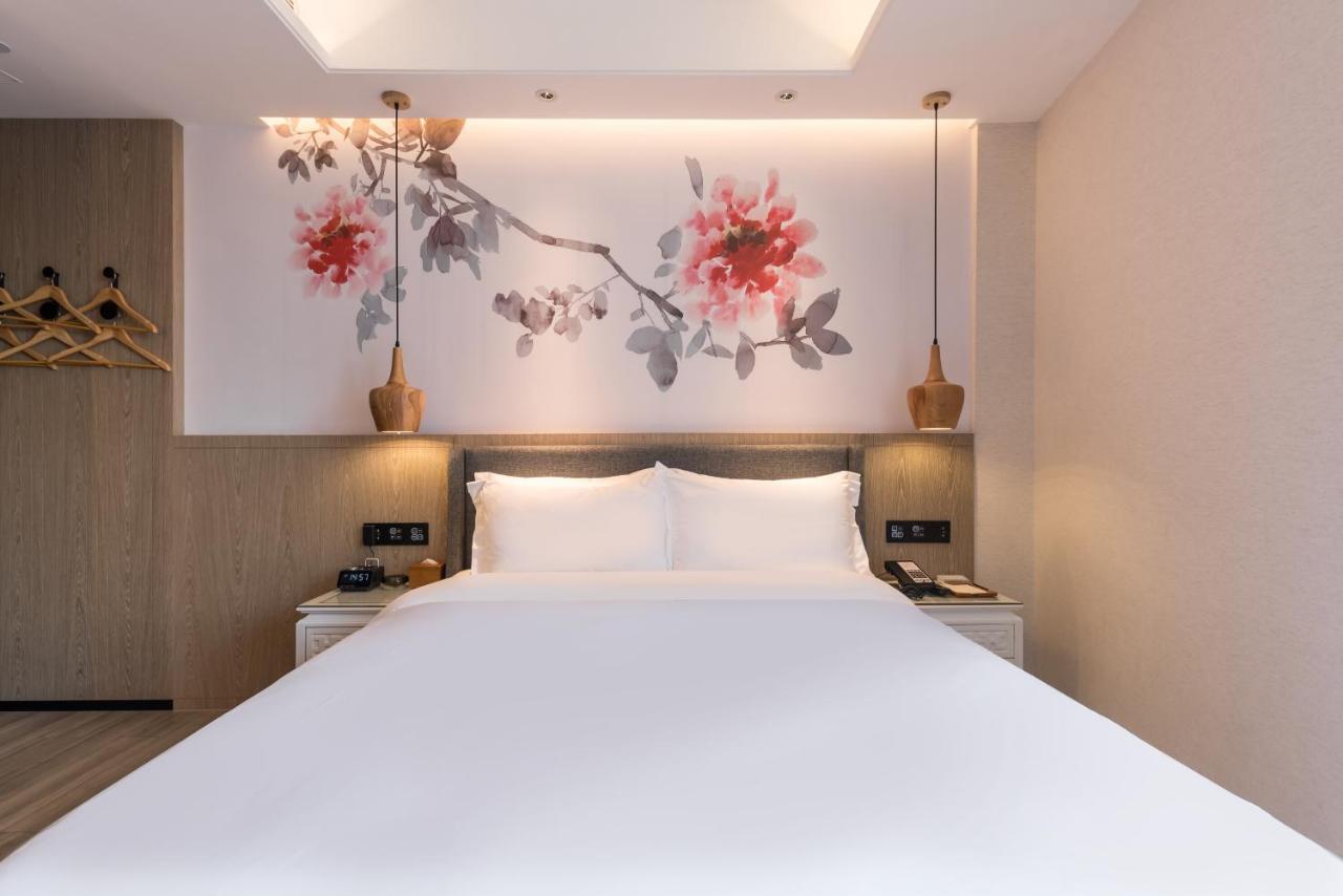 Hotel Paco Tower Pazhou-free Shuttle Bus For Fair 4*