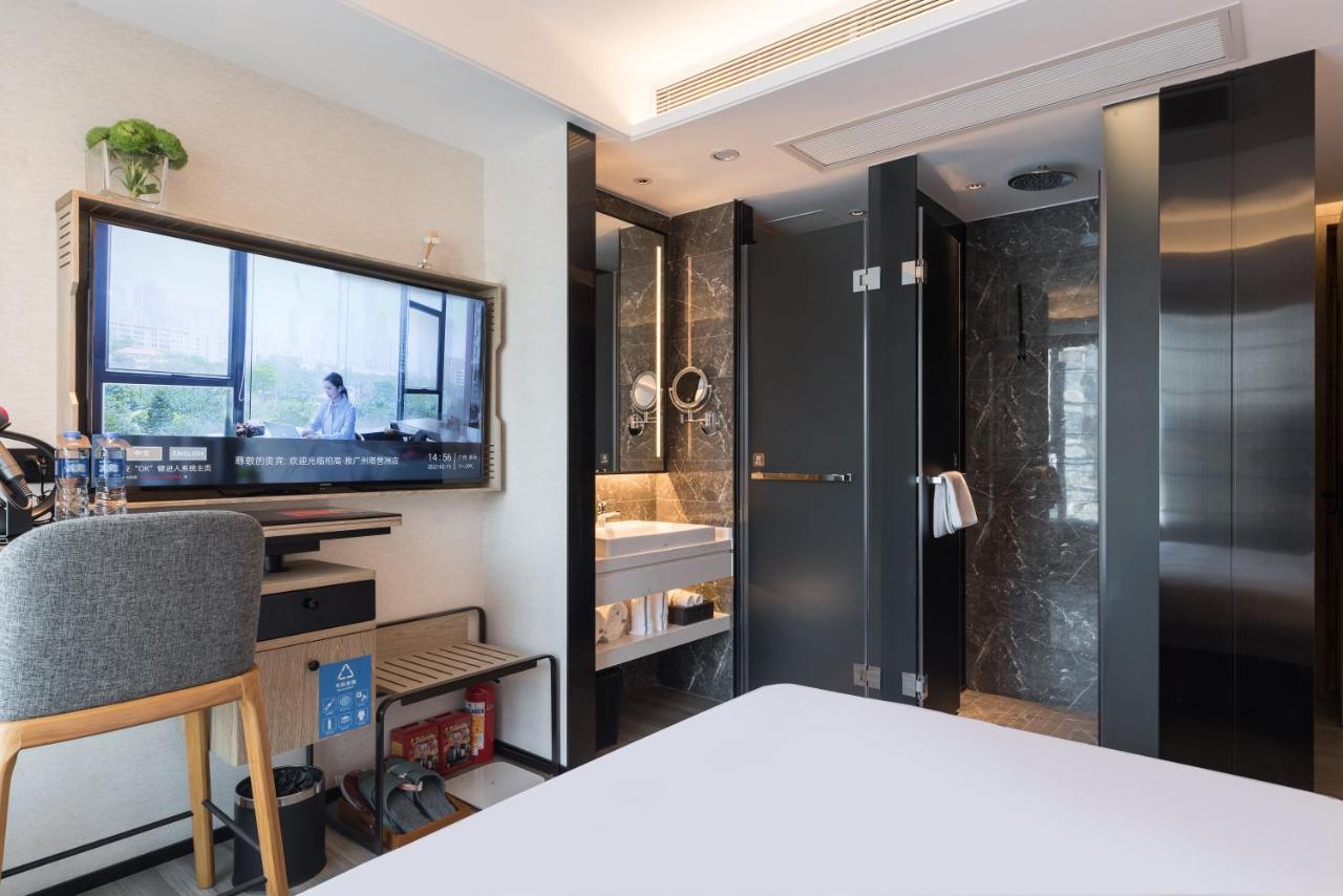 Hotel Paco Tower Pazhou-free Shuttle Bus For Fair 4*