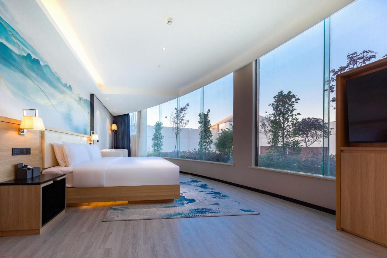 Hotel Ausotel By Argyle Baiyun International Airport Renhe Metro Exit B 4*