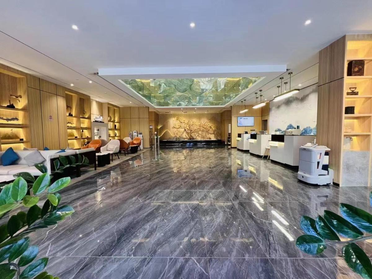 Hotel Ausotel By Argyle Baiyun International Airport Renhe Metro Exit B