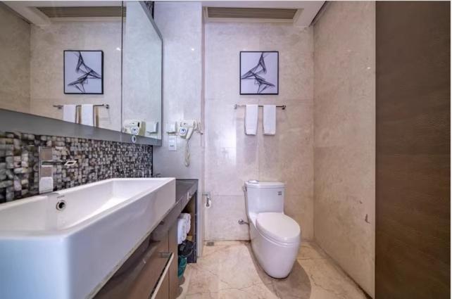 Hotel Millenia Executive East Railway Station Zhujiang New Town Branch - Free Shuttle Bus To Fair Complex During Fair Period