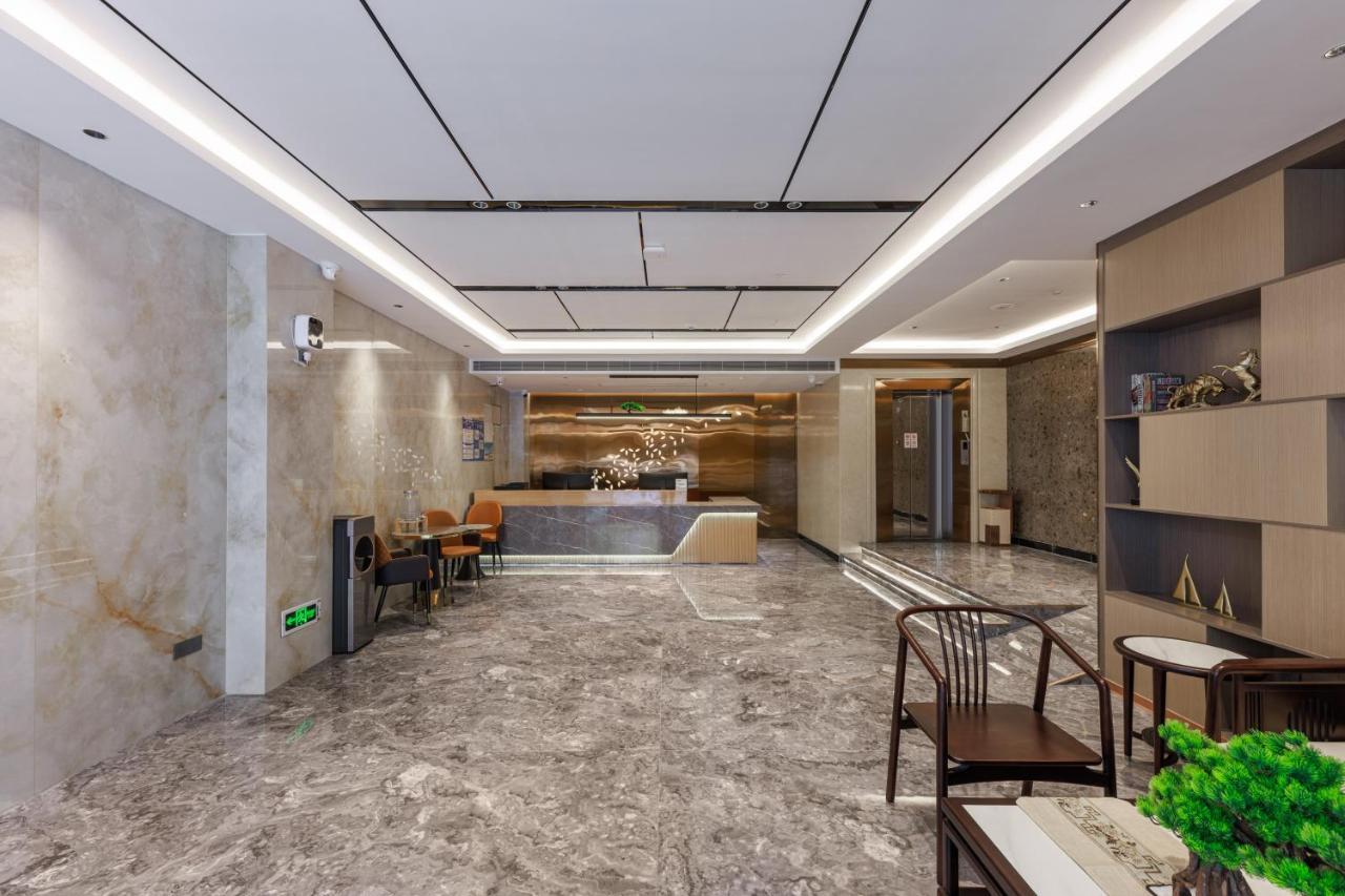 Yachen Guangzhou