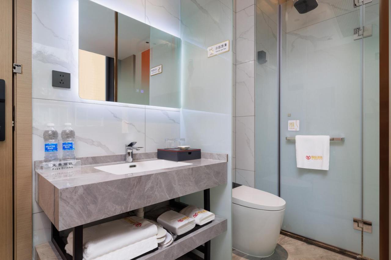 Yachen Hotel 2*