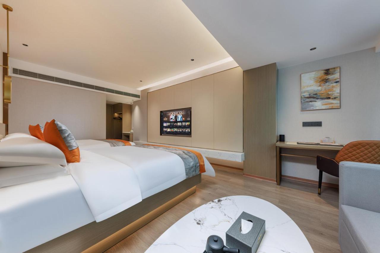 Yachen Hotel 2*