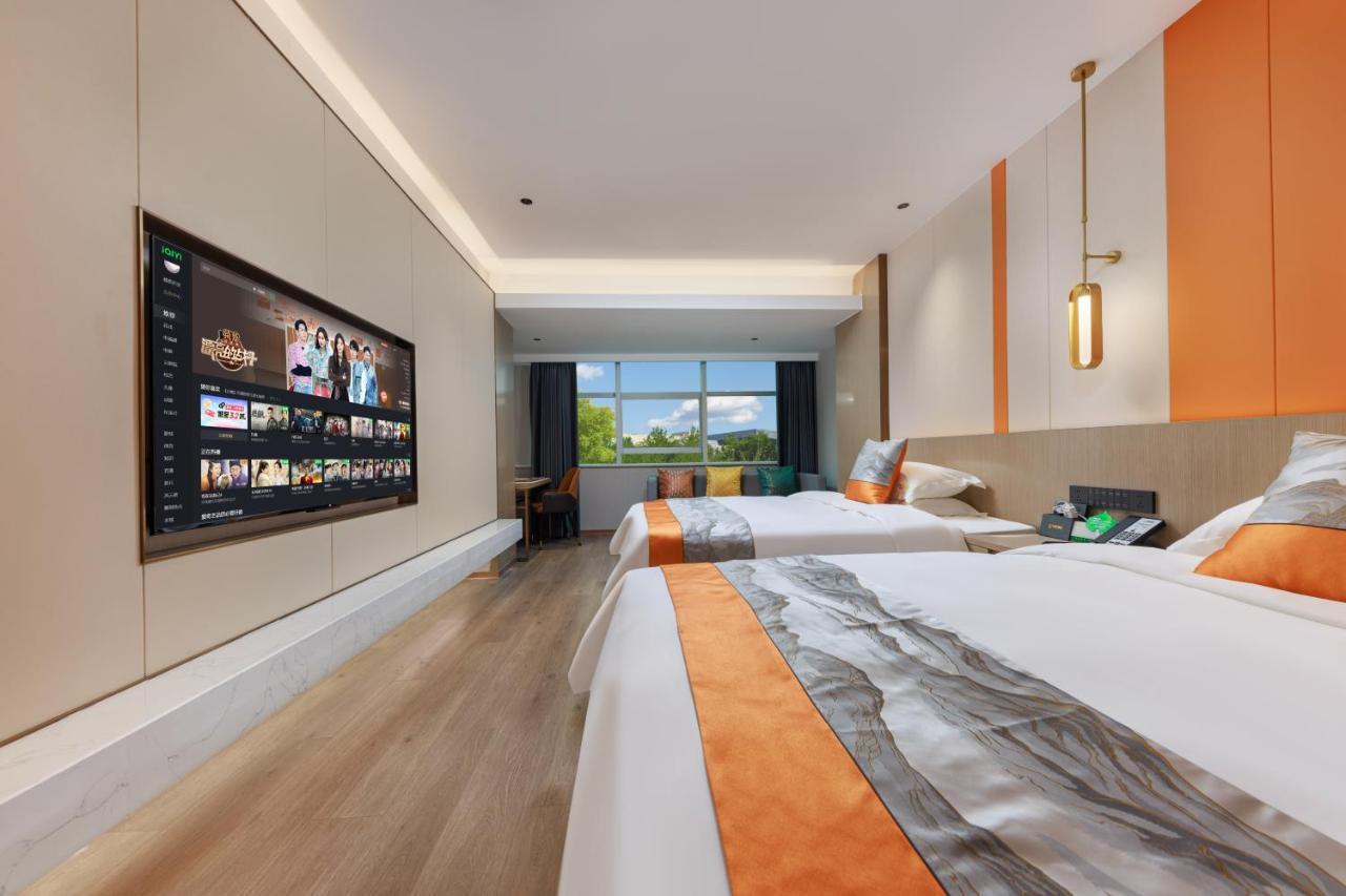 Hotel Yachen 2*