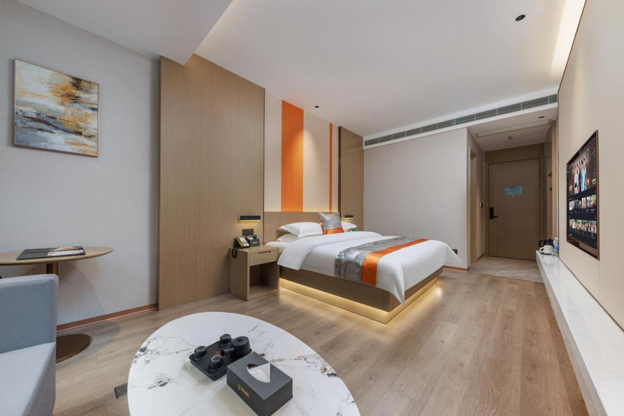 Yachen Hotel
