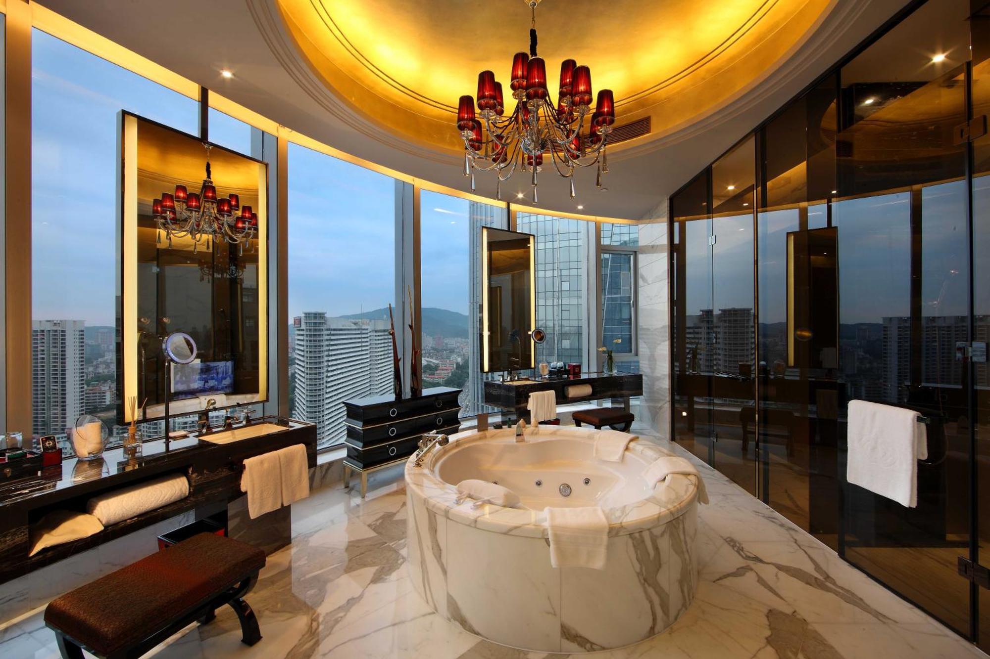 Sofitel Sunrich - Free Shuttle Bus To Fair Complex & Overseas Buyer Registration Services During Fair Period 5* Guangzhou
