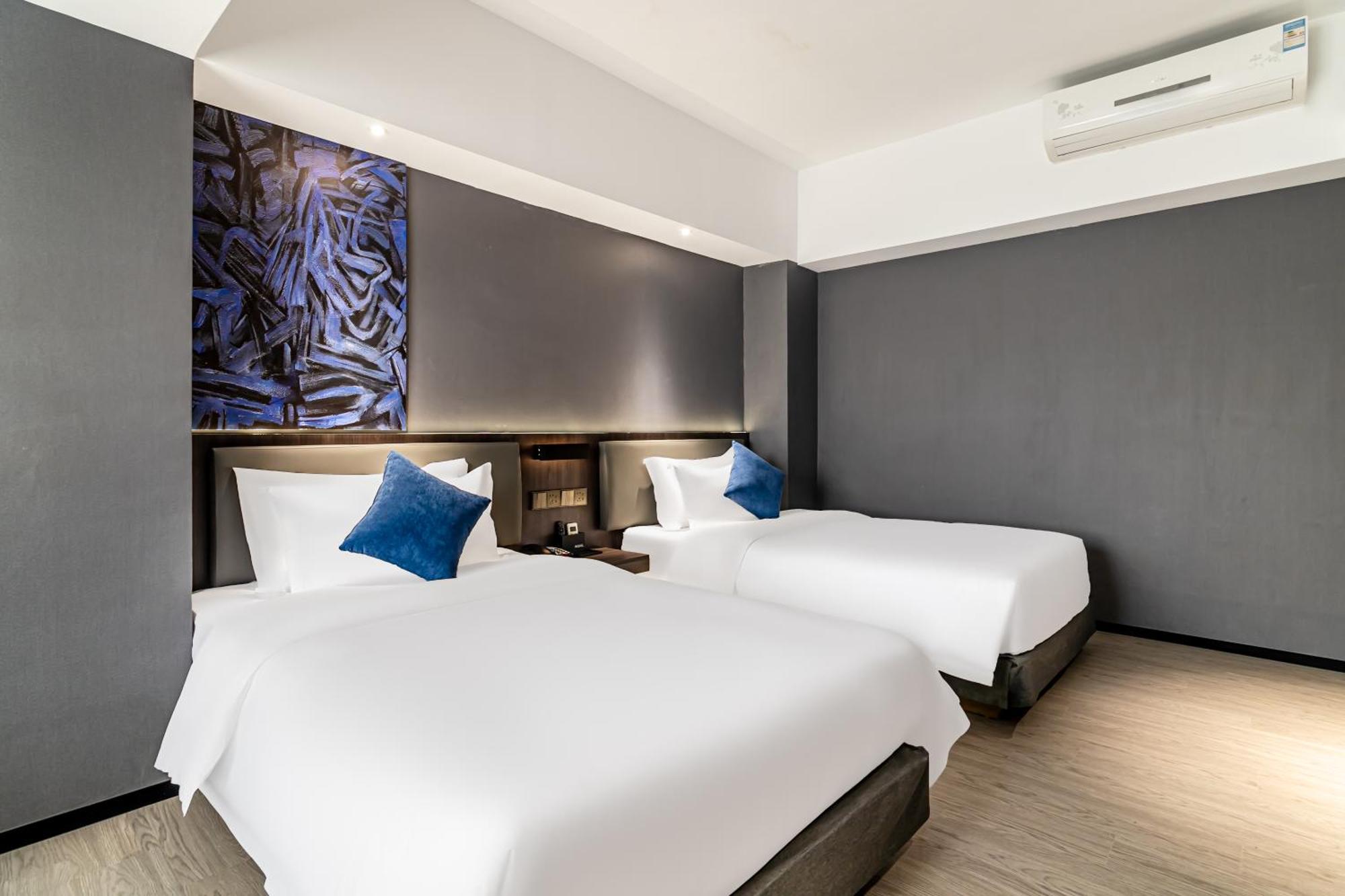 Hotel Insail 3*