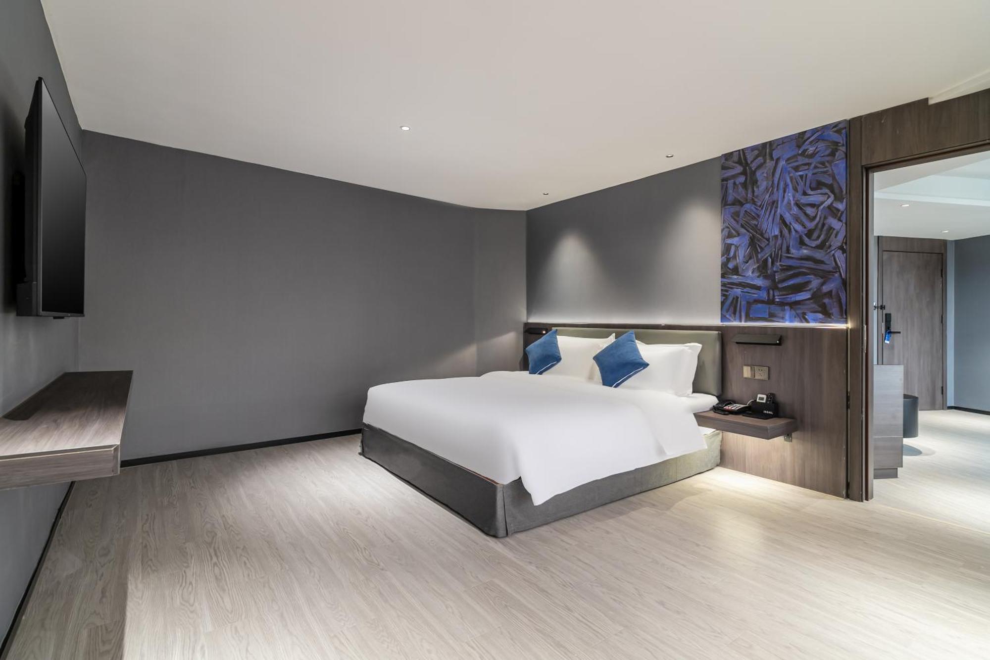 Insail Hotel 3*