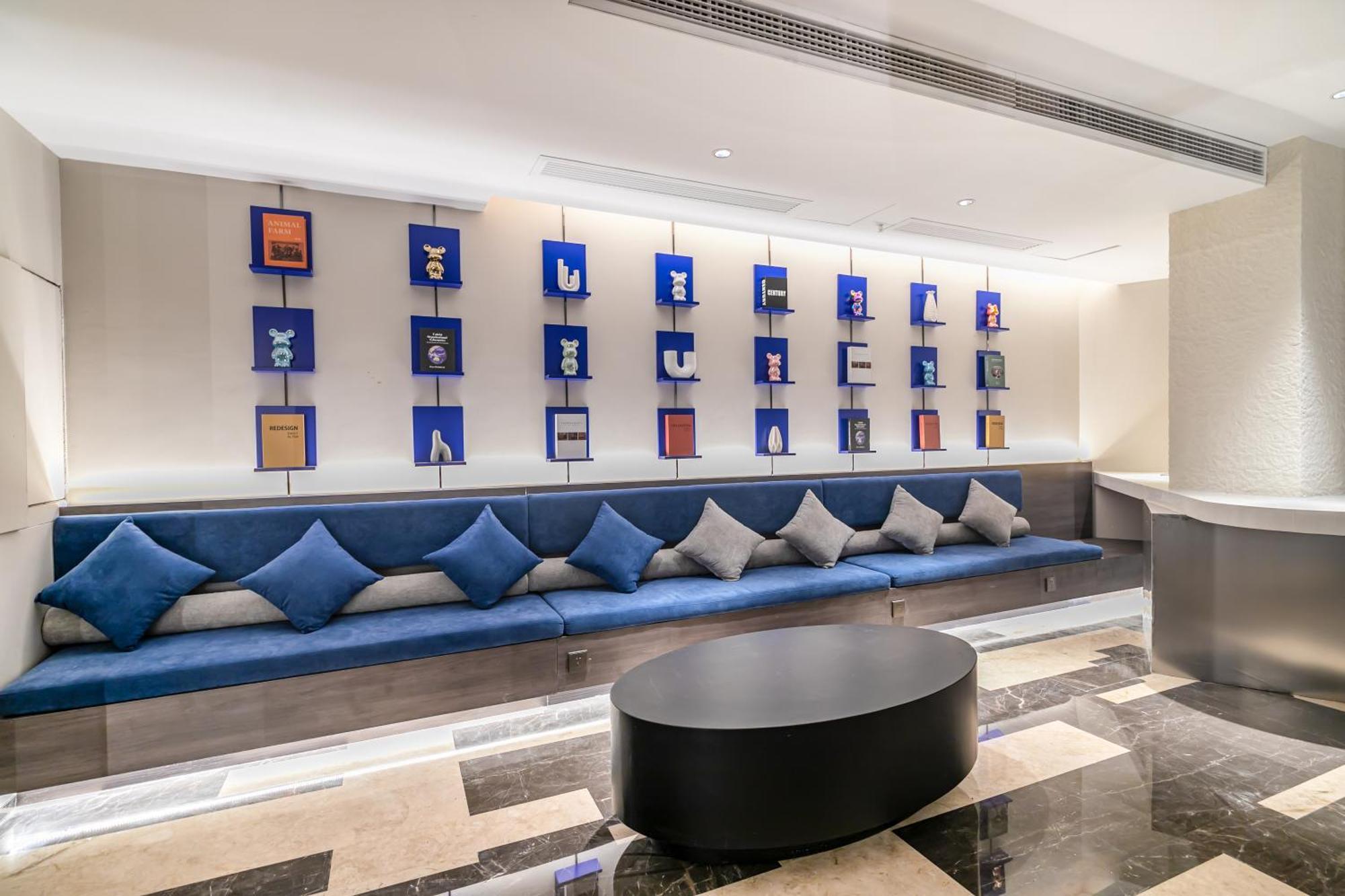 Insail Hotel